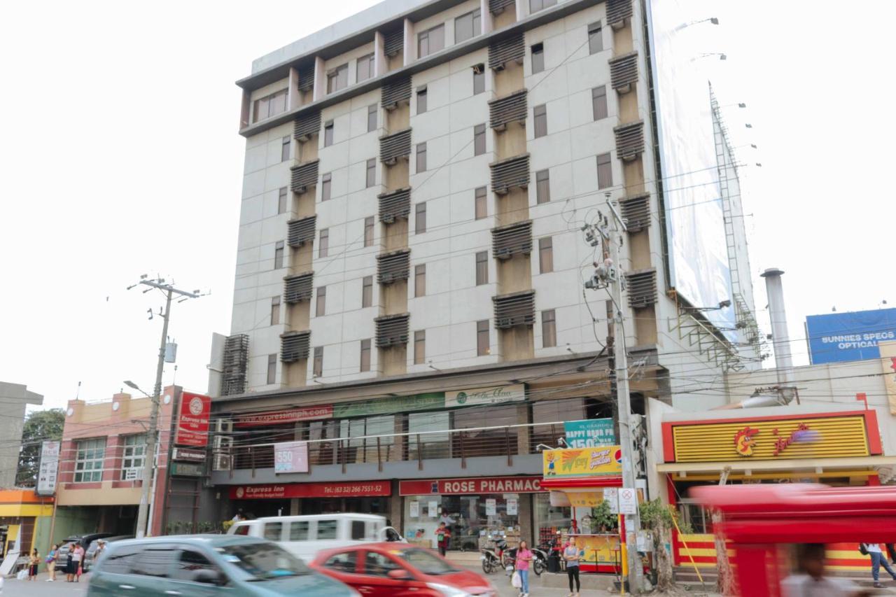 Hotel Reddoorz @ Mj Cuenco Avenue Cebu Stadt Exterior foto